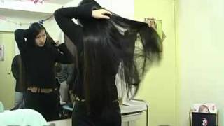 Chinese ladys amazing long silky hair [upl. by Cohby]