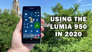 Using a Windows Phone in 2020  Microsoft Lumia 950  Review [upl. by Ferdinand]