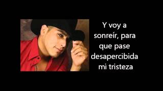 Espinoza Paz  Un Hombre Normal Letra Lyrics [upl. by Liemaj]