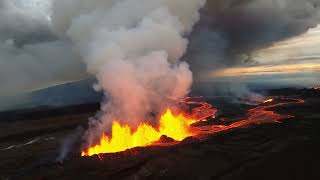 Mauna Loa Eruption  2022 [upl. by Diba]