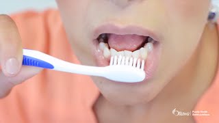 Comment se brosser les dents [upl. by Edrock183]