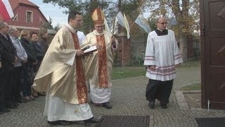 RYCHWAŁ Do parafii powrócił spokój [upl. by Hatokad]