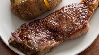 How to Make an Easy PanSeared Steak  The Easiest Way [upl. by Leanatan]