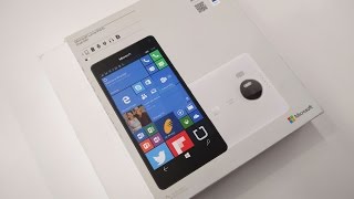 Lumia 950XL Smartphone Unboxing amp First Looks [upl. by Schubert]