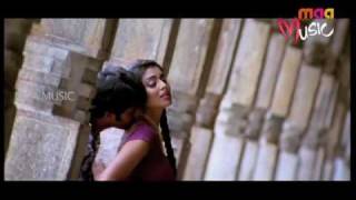 Chatrapathi Songs  Gundusoodi  M M Keeravani Sunitha [upl. by Shaner]