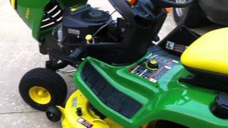 John Deere X300  Short overview [upl. by Yaffit]