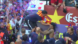 Xavi shoves Neymar during Barcelona Champions League parade [upl. by Edylc989]