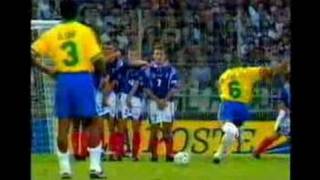 Roberto Carlos FreeKick [upl. by Aihsema534]