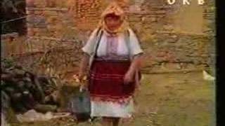 Vaska Ilieva  Macedonian Folk Singer  quotIzlegol neve peoquot [upl. by Fritzsche587]