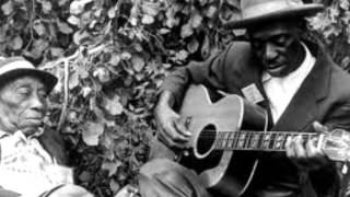 Mississippi John HurtLonesome Blues [upl. by Murrah]