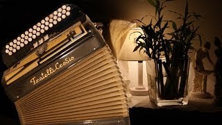 Accordeon Paris avec un Mengascini [upl. by Milone]